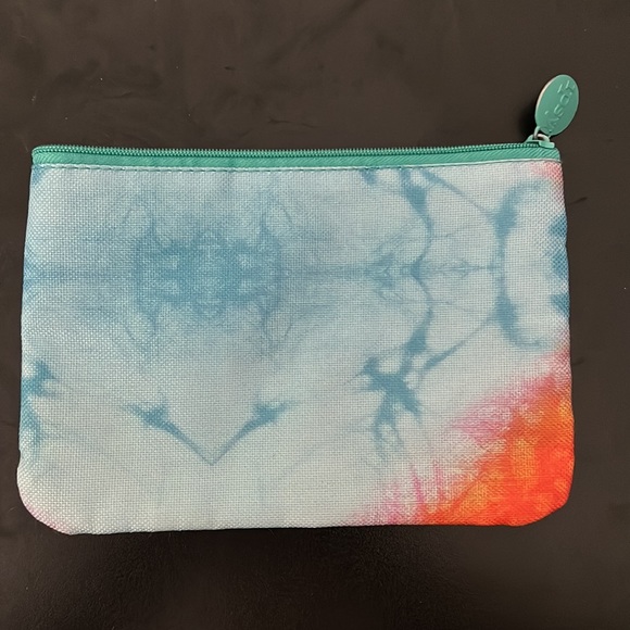 Ipsy tie dye bag - Picture 2 of 2